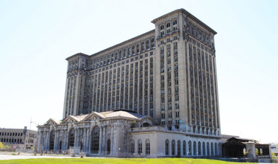 Station centrale du Michigan à Detroit