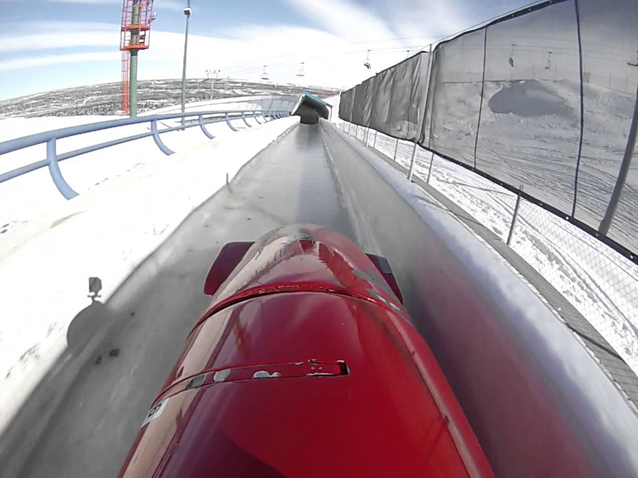 Descente en bobsleigh sur la piste de Calgary