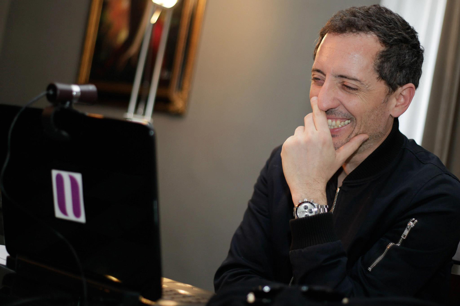 Gad Elmaleh dépasse les 2 millions de followers sur 