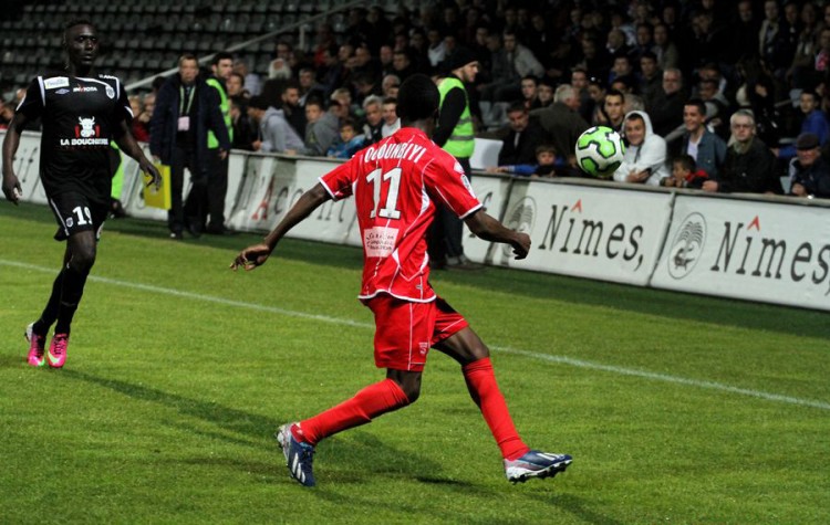 Match Valenciennes FC Nimes Olympique en direct streaming live