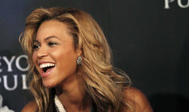 Beyoncé ne met pas un terme aux rumeurs de grossesse