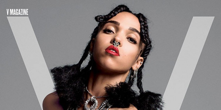 La petite amie de Robert Pattinson, FKA Twigs