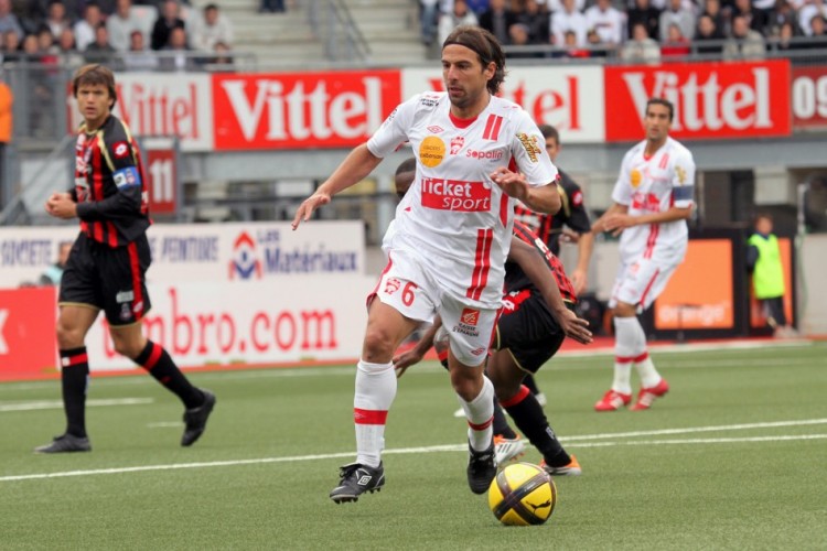 Match Stade Brestois 29 vs  Nîmes Olympique en direct live streaming