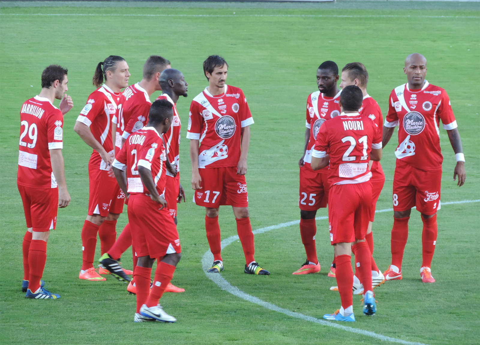 Match Stade Brestois 29 vs Nîmes Olympique en direct live streaming