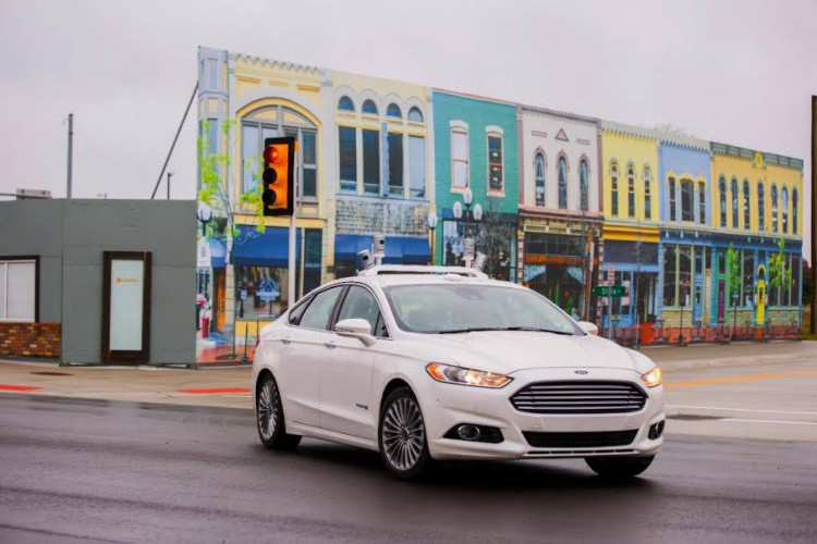 Ford triple la taille de sa flotte de véhicules autonomes
