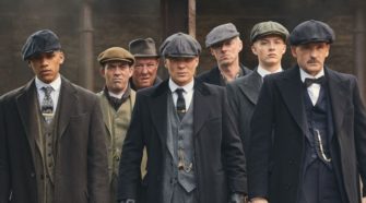 Les créateurs de 'Peaky Blinders' confirment leur retour pour deux saisons de plus