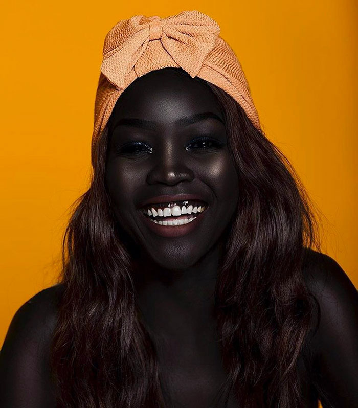 L'histoire de la «reine des ténèbres»: La modèle soudanaise qui a été dit de blanchir sa peau!